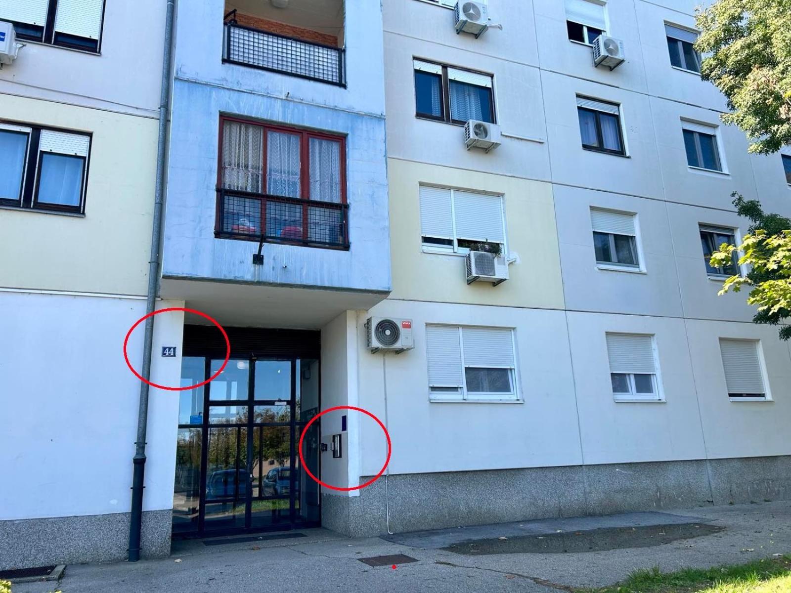 Fly By Suite - Zagreb Airport - 0-24H Self Check In&Out - Parking On Site Velika Gorica Esterno foto